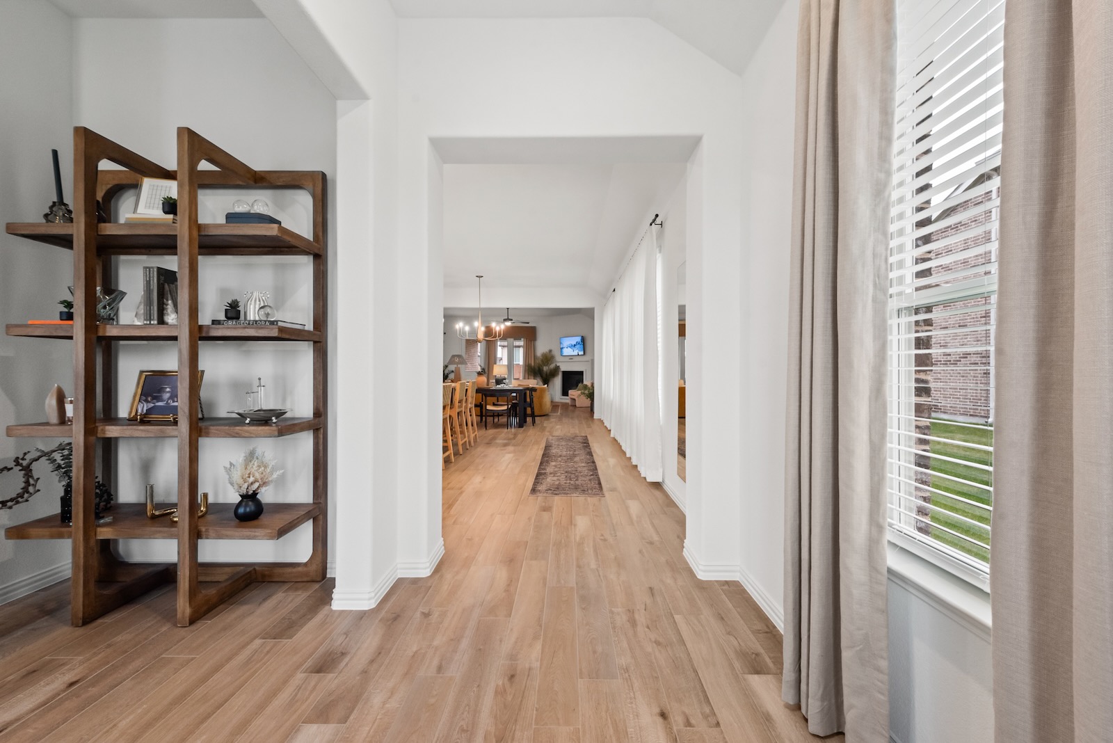15045 Elite Drive - MLS - 011