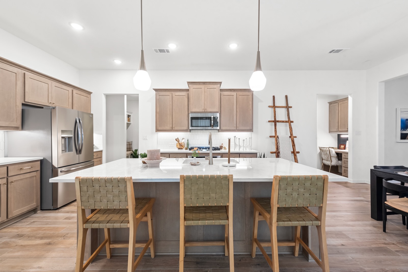 15045 Elite Drive - MLS - 021