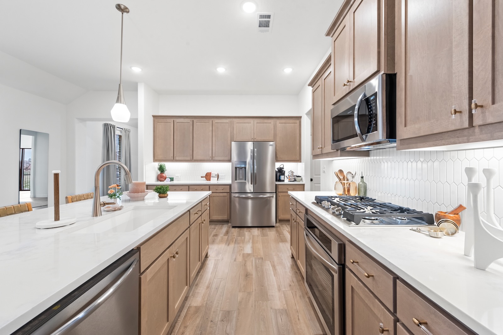 15045 Elite Drive - MLS - 023