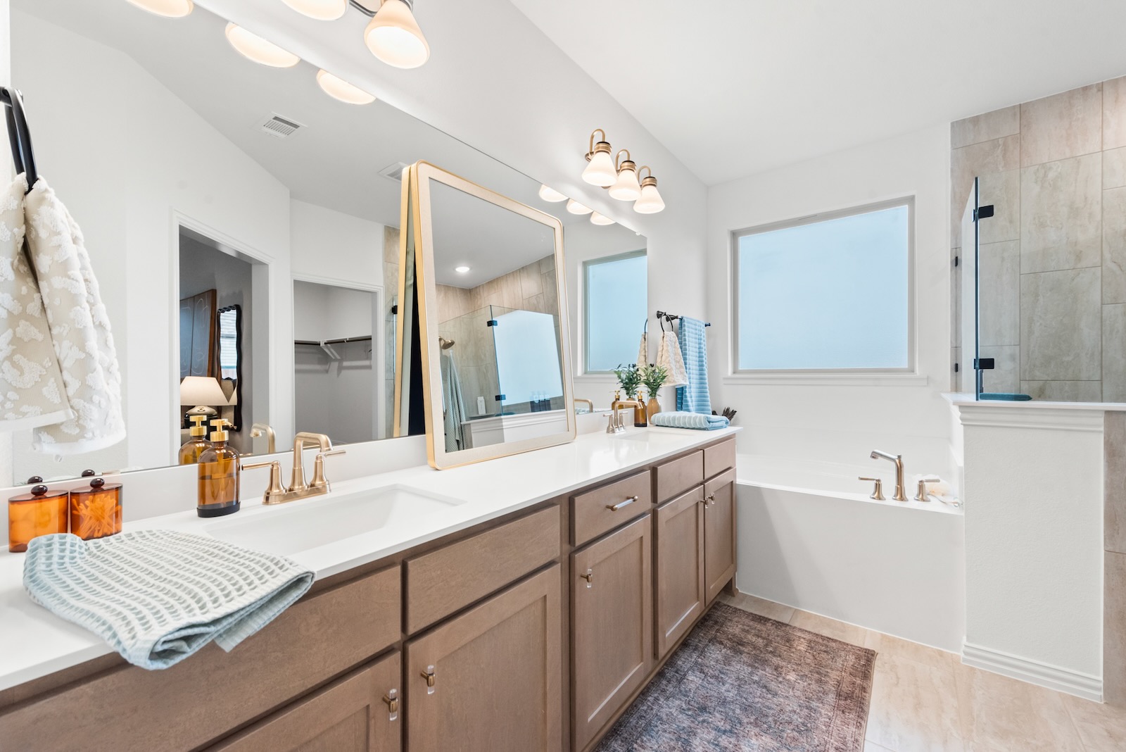 15045 Elite Drive - MLS - 041